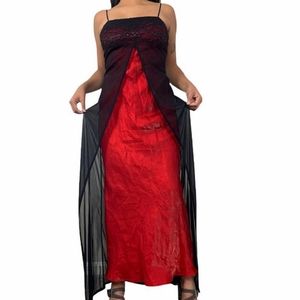 Gothic layered dress!